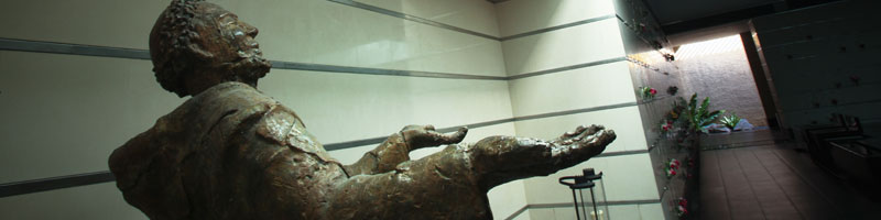 Banner-columbarium