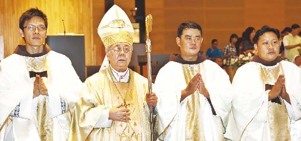 Archbishop Chia Ordained Three Franciscan Friars