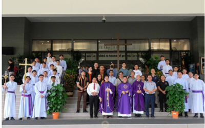 Handover of Perjalanan Salib from St Ann’s Parish, Kota Padawan to St Stephen Bau